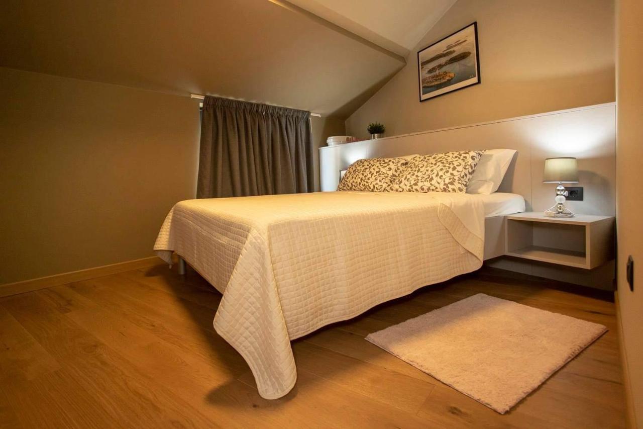 ˇdcˇ Modern Apartment Near The Church Rovinj Exterior foto